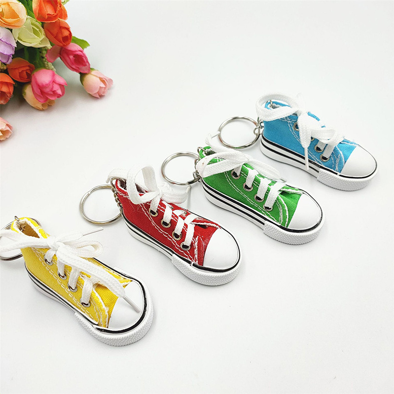 2023 Hot Sales Mini Shoe Keychains 3D Sneaker Keychain Canvas Shoes Bag Car Key Chain Souvenirs Gifts