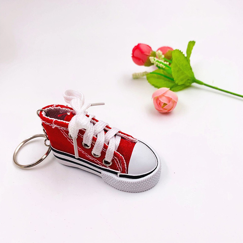 2023 Hot Sales Mini Shoe Keychains 3D Sneaker Keychain Canvas Shoes Bag Car Key Chain Souvenirs Gifts