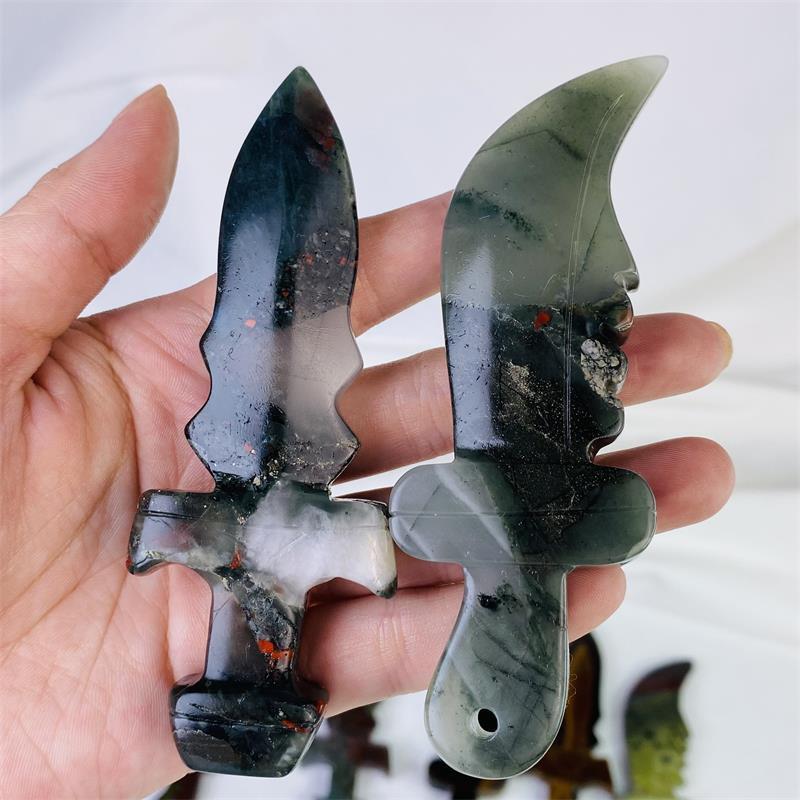 Natural high quality healing polished blue sodalite crystal sword carvings reiki tiger eyes crystal dagger for home decoration