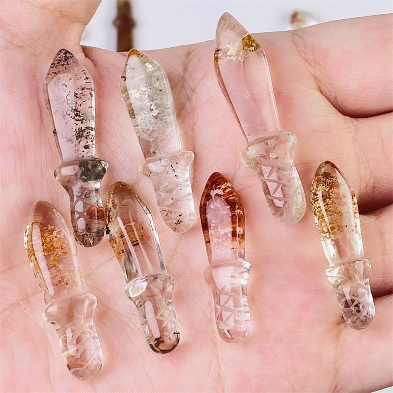 Wholesale natural high quality clear sword shape crystal carving reiki garden quartz crystal dagger for decoration