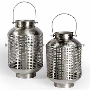 Wholesale Christmas gif Lantern Favors metal Candle Holder Home & Garden Decoration Tea Light Votive Manufacturer and Exporter