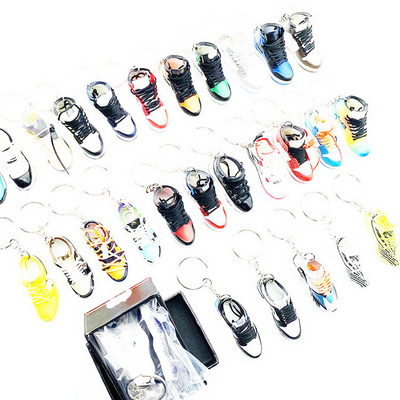 wholesale 3d sneaker keychain shoe sneaker keychains wholesale sneaker keychain 3d