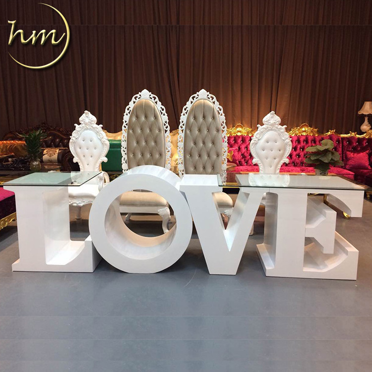 Hot sale Hotel Furniture Wooden LOVE Letter Wedding Table For Wedding (HM-K5)