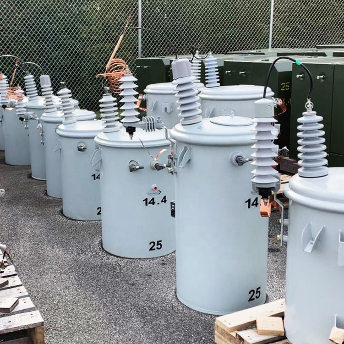 10KVA 15KVA 25KVA 37.5KVA 50KVA 100KVA 375KVA 10KV 11KV Step Down Dual Voltage Single Phase Pole Mounted Transformer Price