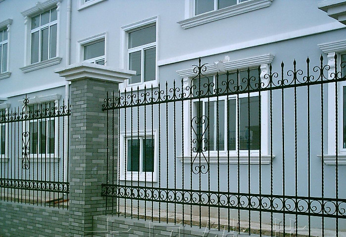 Cheap fence gate philippines wrought iron art and crafts gate and fence