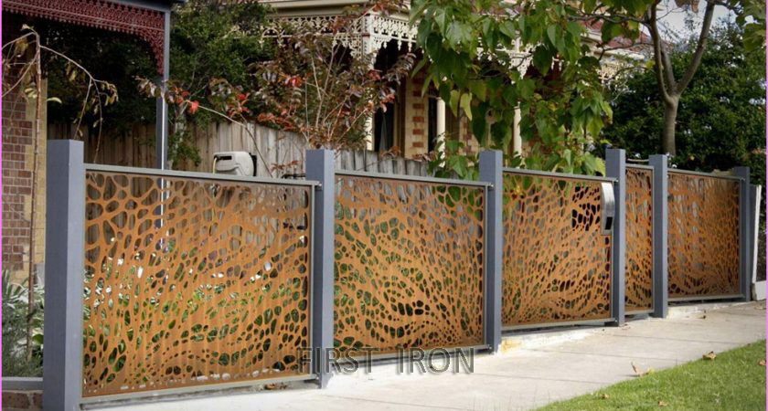 Outdoor garden backyard park decorative wrought iron fence wall panel