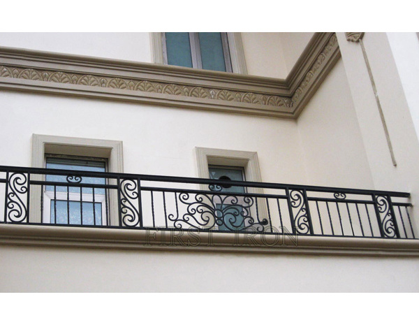 Hot selling black modern wrought iron balcony railing porch iron railings for house