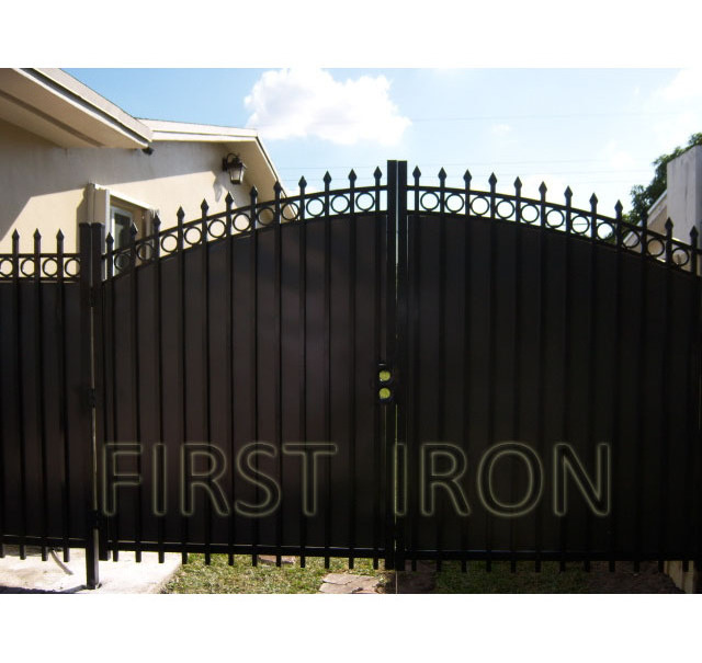 High quality cheap privacy fence screen wrought iron fence and gate