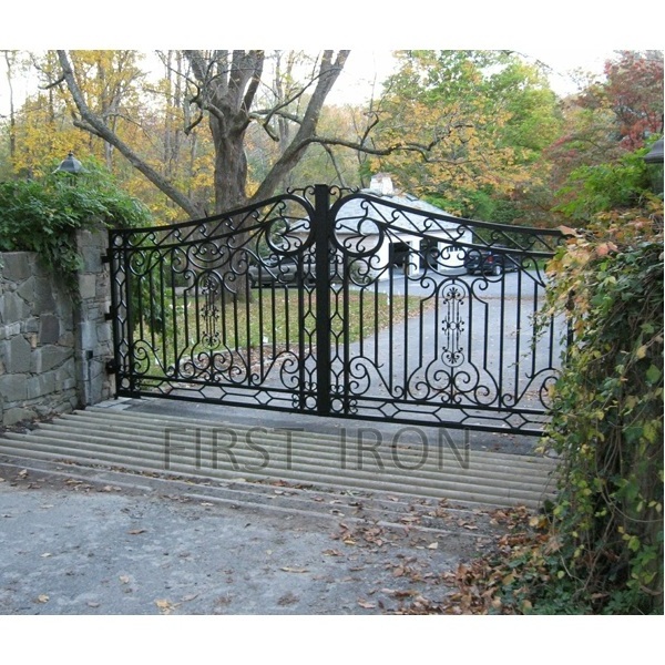 Latest designs home iron main gate front entry wrought iron gate for courtyard