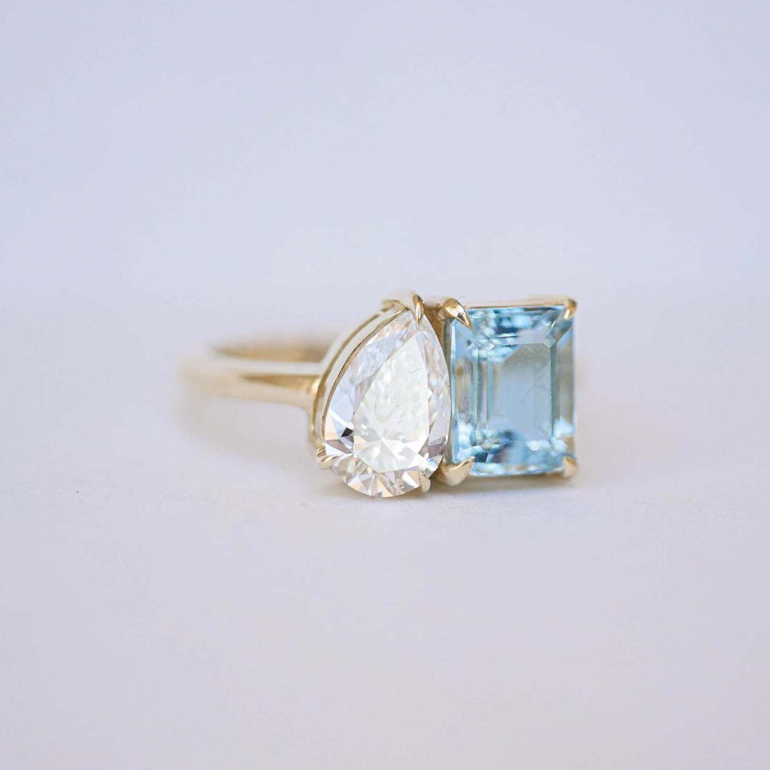 FirstMadam New 14K Gold Pear Cut Moissanite & Aquamarine Ring Toi et Moi Engagement Ring