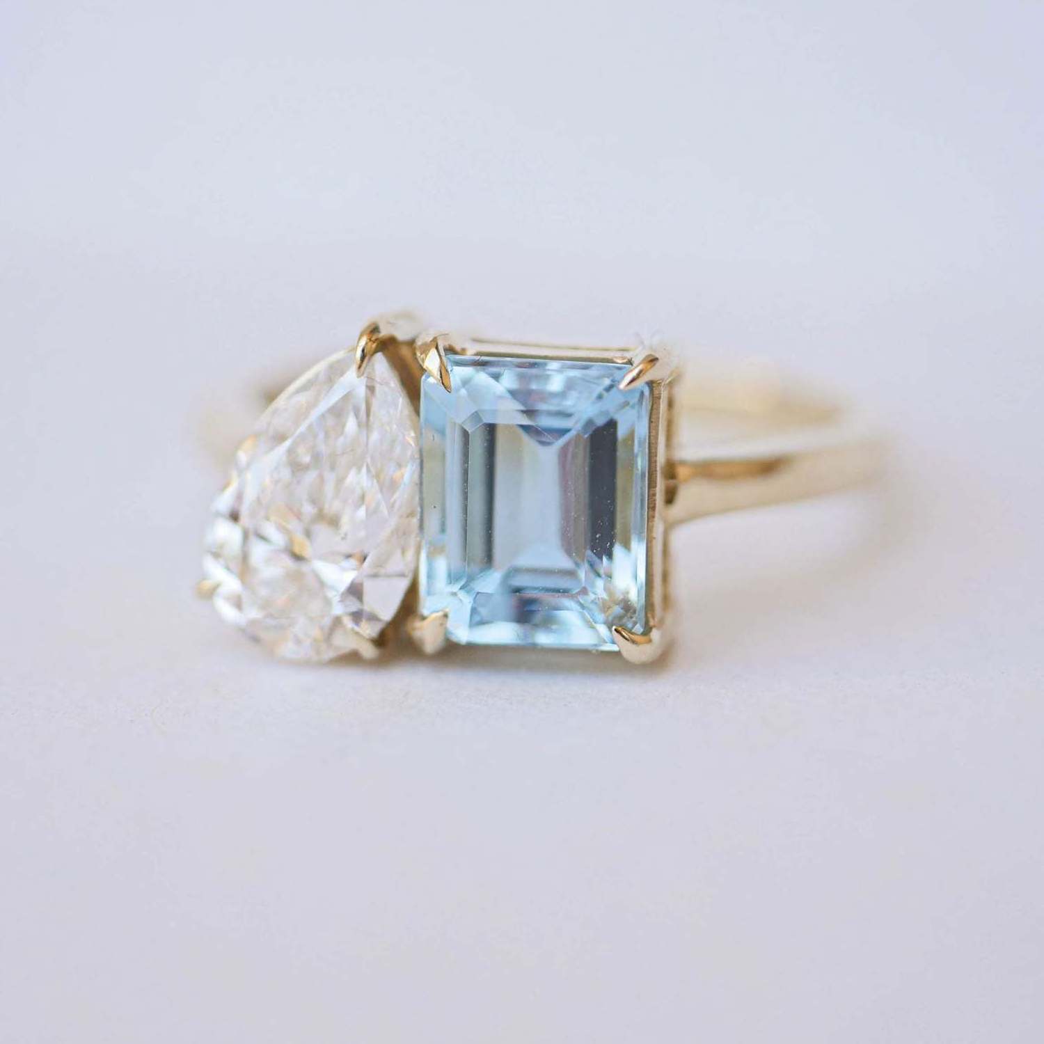 FirstMadam New 14K Gold Pear Cut Moissanite & Aquamarine Ring Toi et Moi Engagement Ring