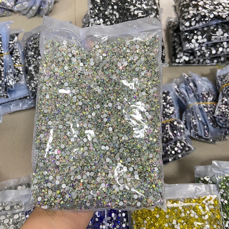 Wholesale Stock Various Size &Colors 100 Gross Glass Rhinestones Flatback Bling 20000 Nail Rhinestone For Decorative Craft