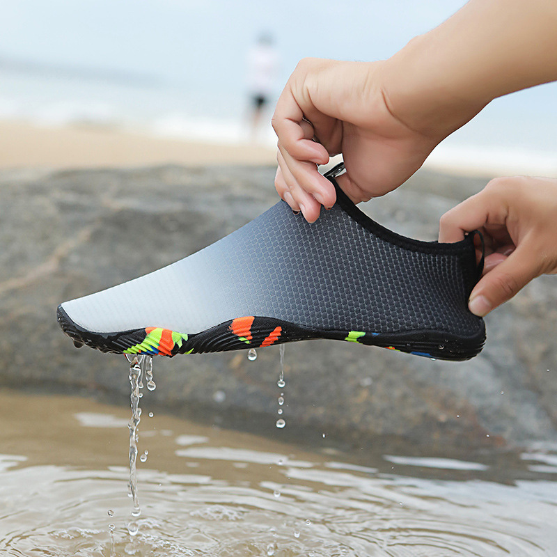 High-quality 2023 adult beach snorkeling water female couple wading swimming Red Suou stream foot soft soled skin shoes men