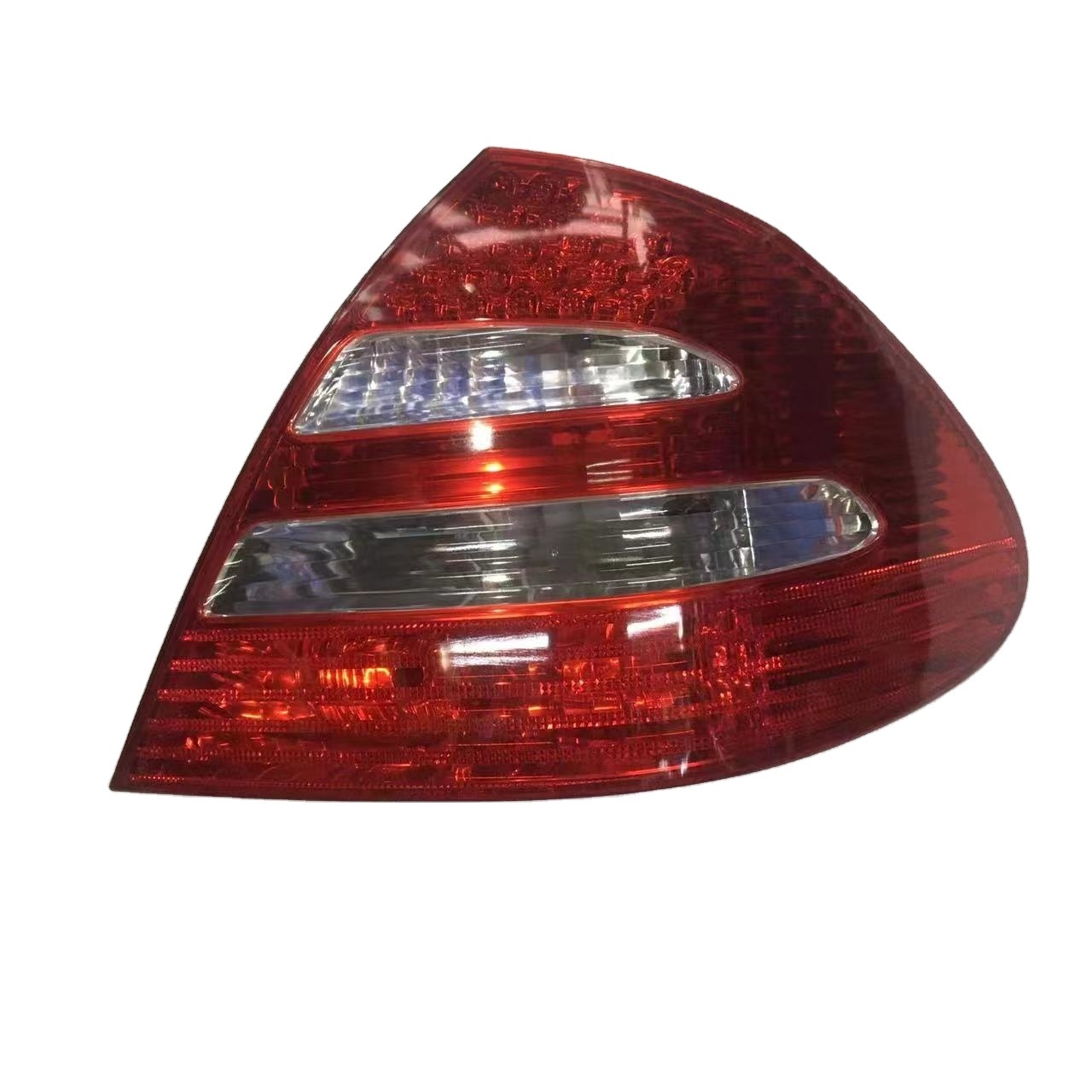 Hot Sales Original  Rear Tail Back Light Lamp With LED  For Mercedes Benz W211 Class  LED  Side Tail Light 2118200664