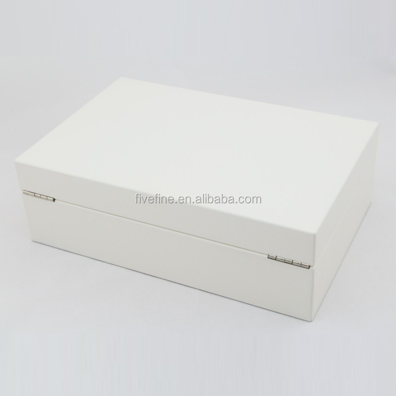 Elegant High gloss piano lacquer white jewelry Wooden Box