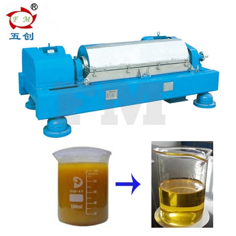 Horizontal continuous screw decanter oil centrifuge for BSF larves oil extraction