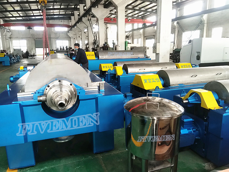 China biotech decanter centrifuge for fruit/vegetable/wine/juice extraction