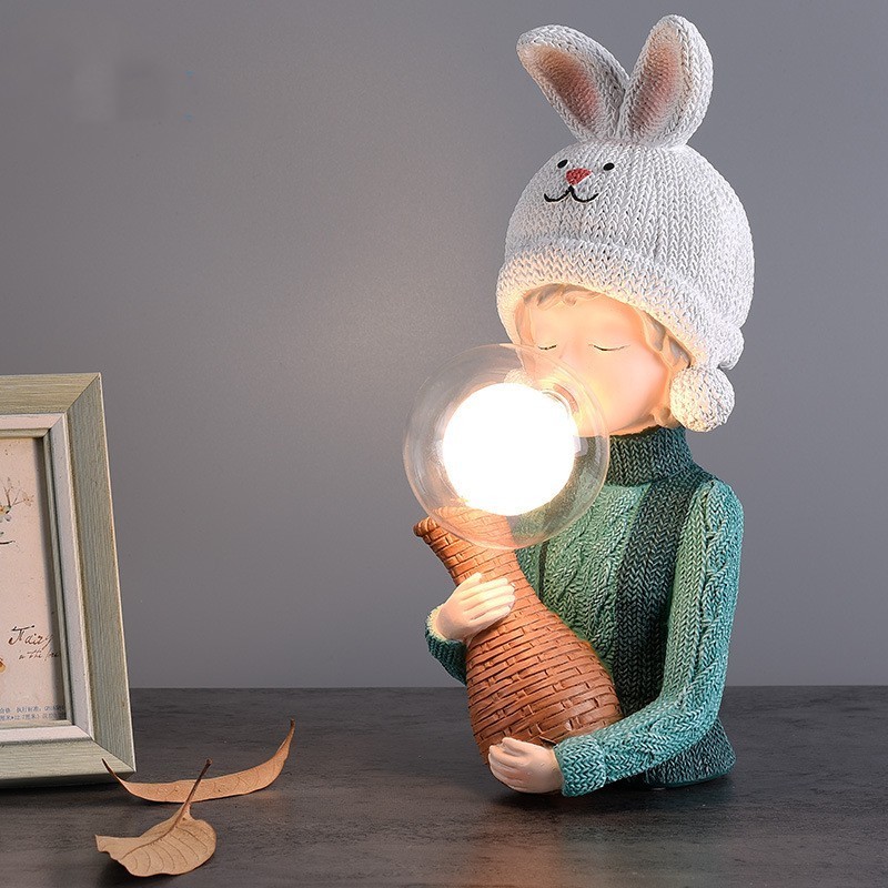 Ideal Gift Dimmable Resin Craft Desk Lamp Carton Blowing Bubble Girl Decorative Table Lamp