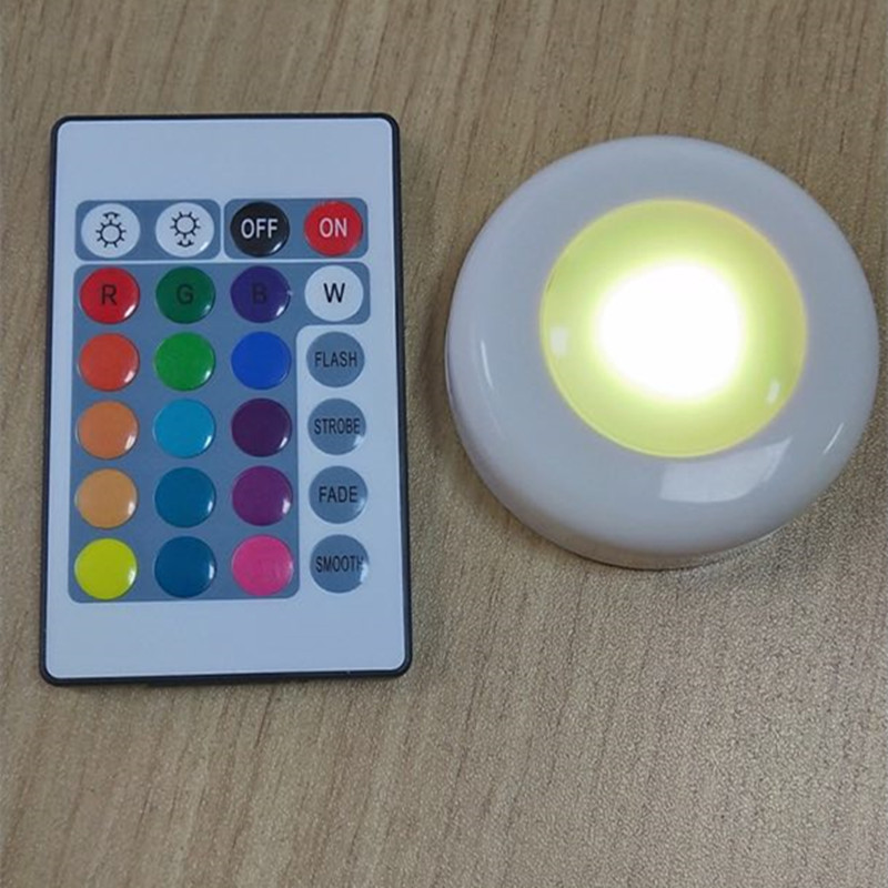 Ultra-thin wireless battery powered 16colors remote control led puck light for closet cabinet