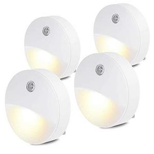 LED Night Light Lamp Plug in With Auto Dusk to Dawn Sensor for Bedroom Hallway