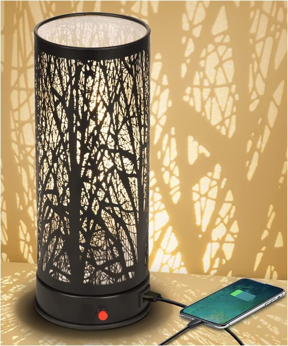 Decorative Black Metal Forest Lighting Lampara De Mesa Bedside Table Lamp With USB Charge For Bedroom