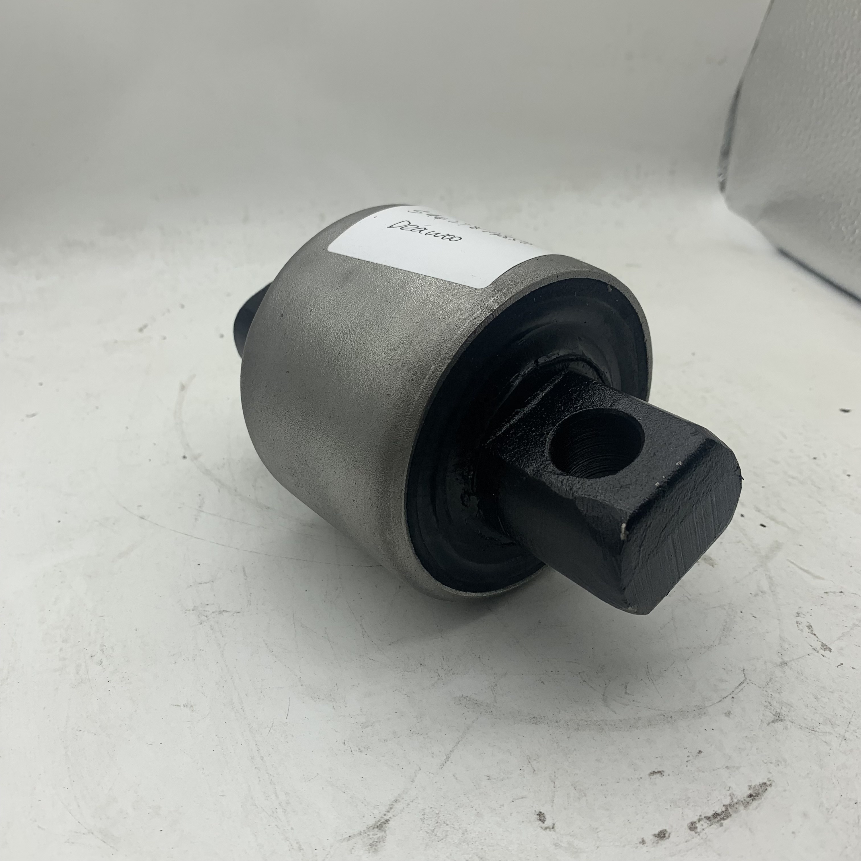 Torque rod bushing spare parts OEM 544278A850 for Deawoo truck rubber core Hyundai truck Kia truck bushing