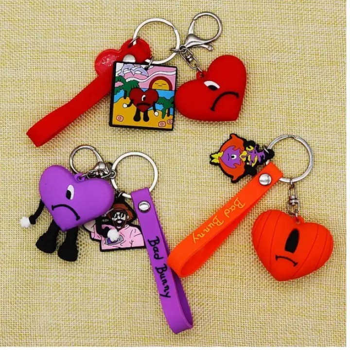 Wsnbwye charyeacter doll keychain Gift Anime DIY gift Anime DIY llaveros Custom Rubber love doll keychain