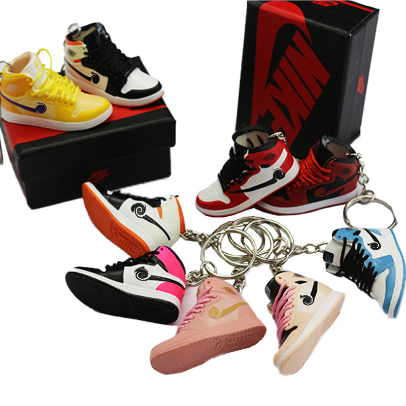 Wholesale Basketball 3d Mini Sneakers  Shoes Keychain Model Cute Keychains With Box