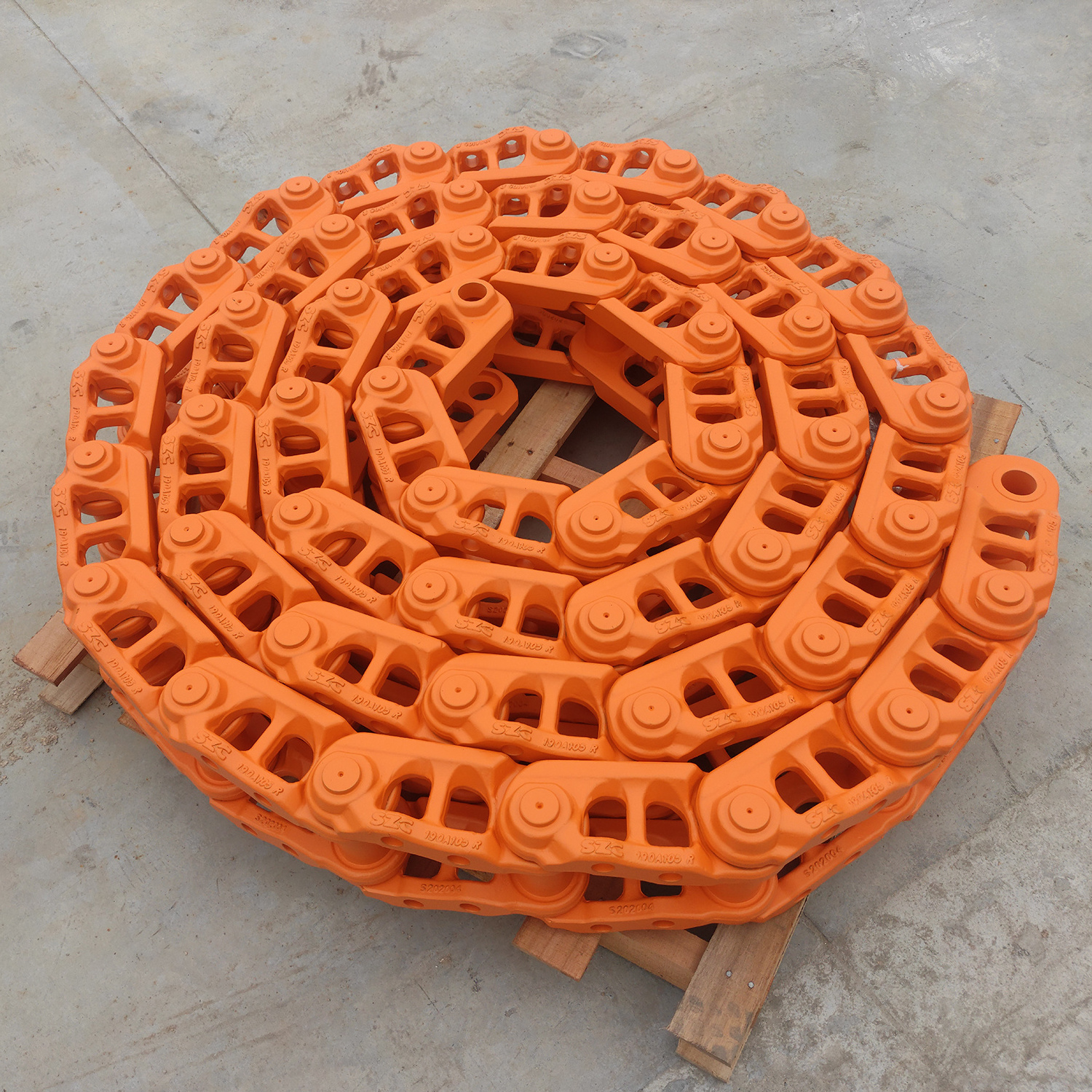 OEM Excavator Track Link Assay Track Chain Assembly Link Piece EX300 CAT330 PC400  Construction Machinery Excavator Spare Parts