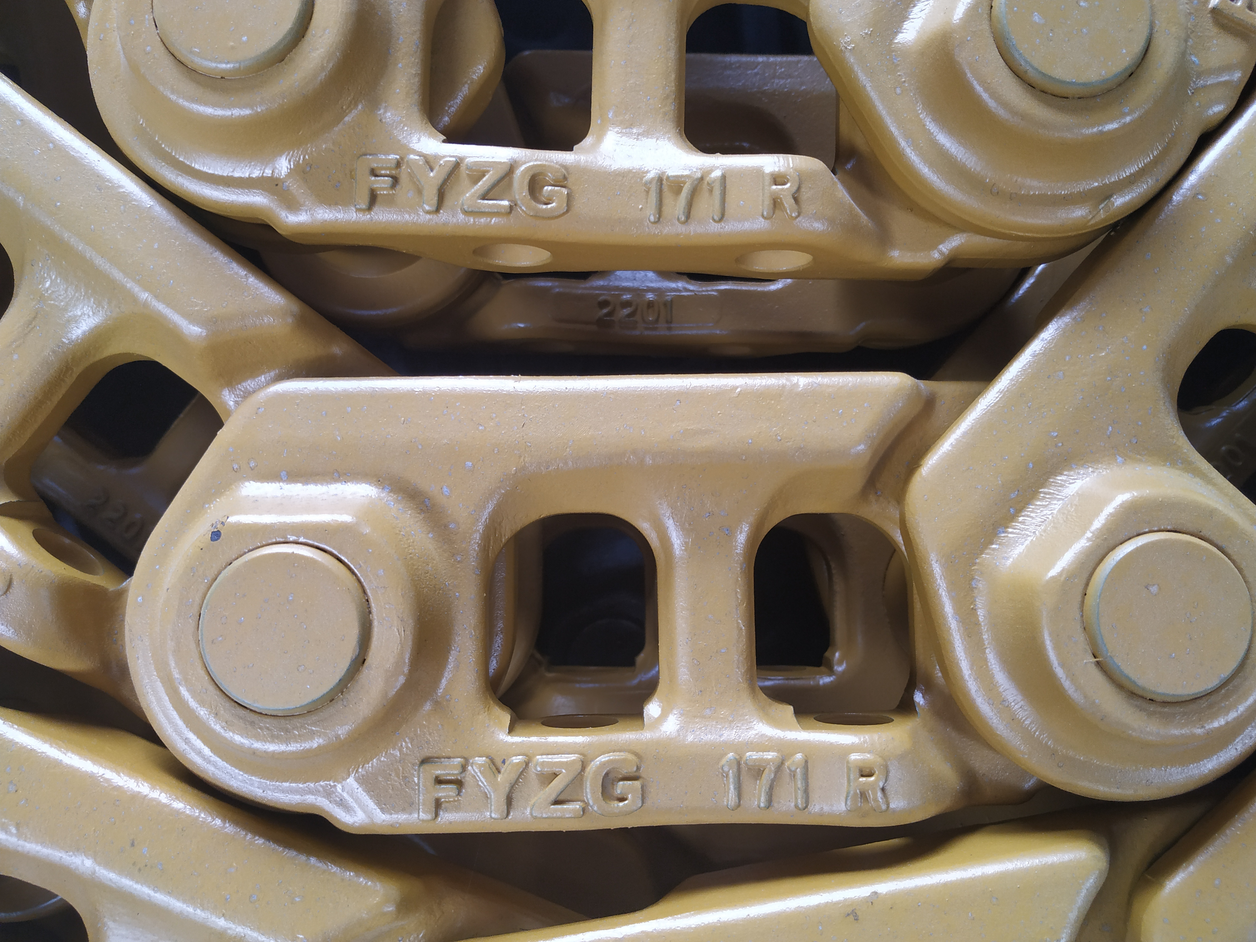 heavy equipment spare parts K904 K905 MS120-8 D4  bulldozer track link with shoe  track chain  track link