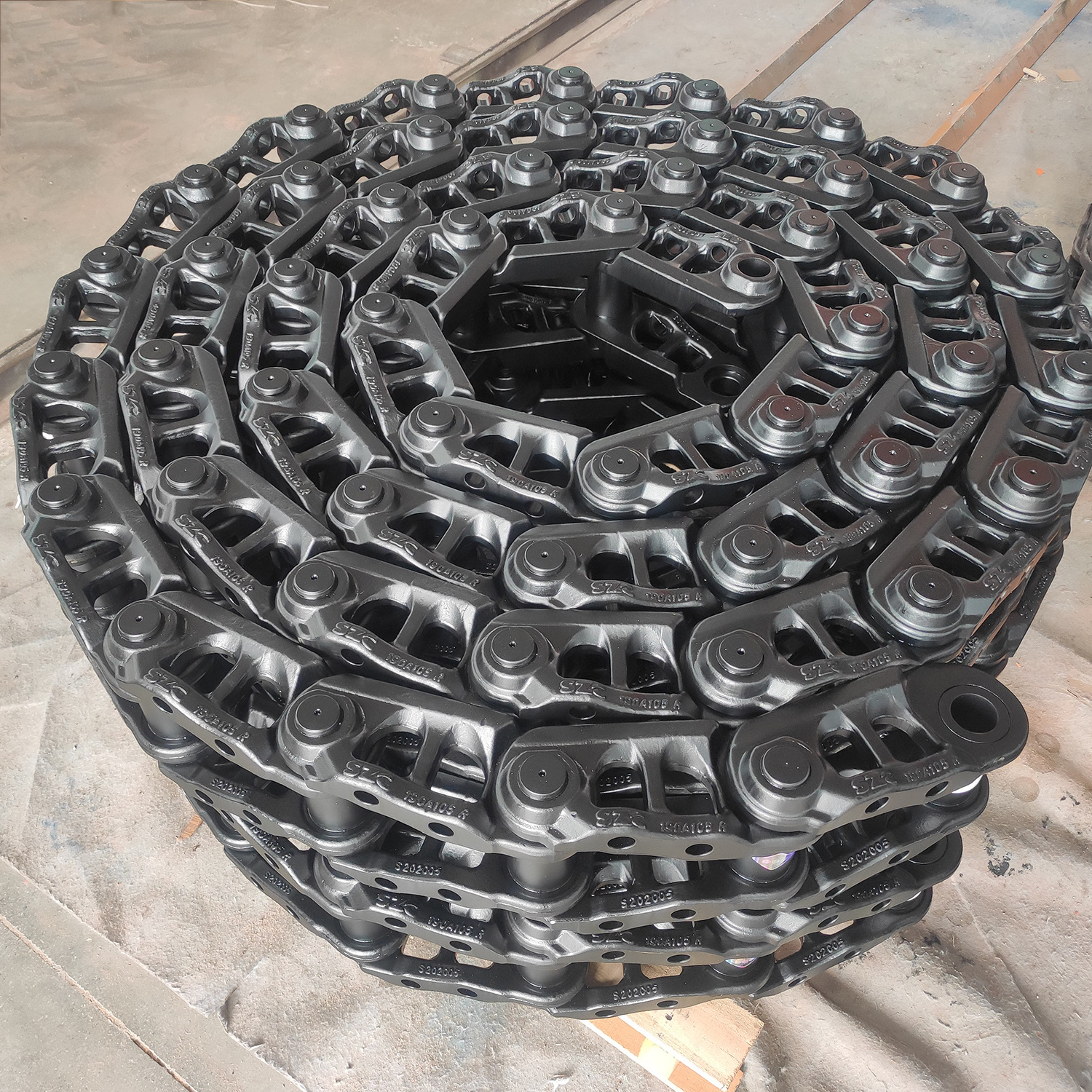 OEM Excavator Track Link Assay Track Chain Assembly Link Piece EX300 CAT330 PC400  Construction Machinery Excavator Spare Parts