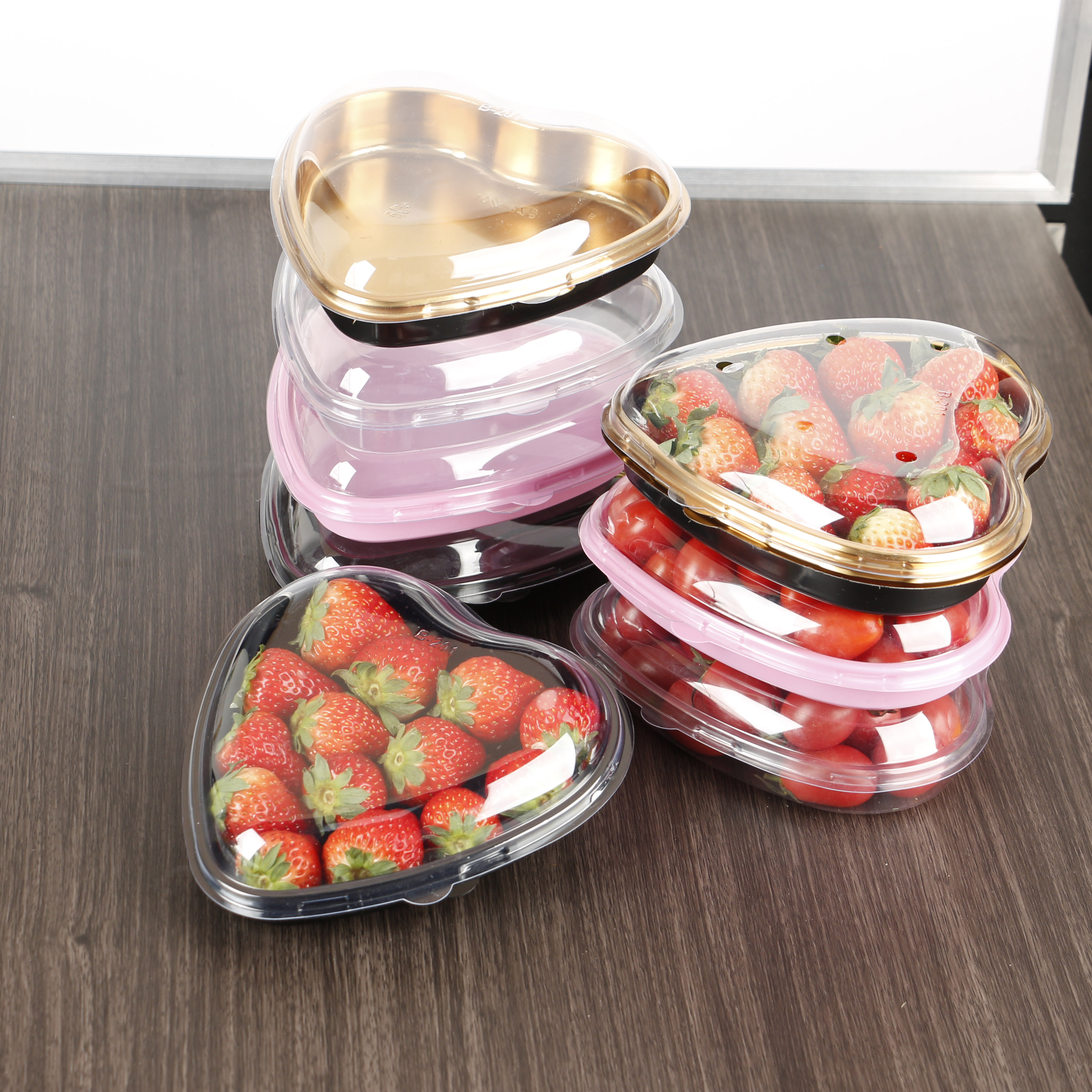 Plastic Heart Shaped Chocolate Boxes Containers For Strawberries printed wholesale sushi Heart-shaped plastic box