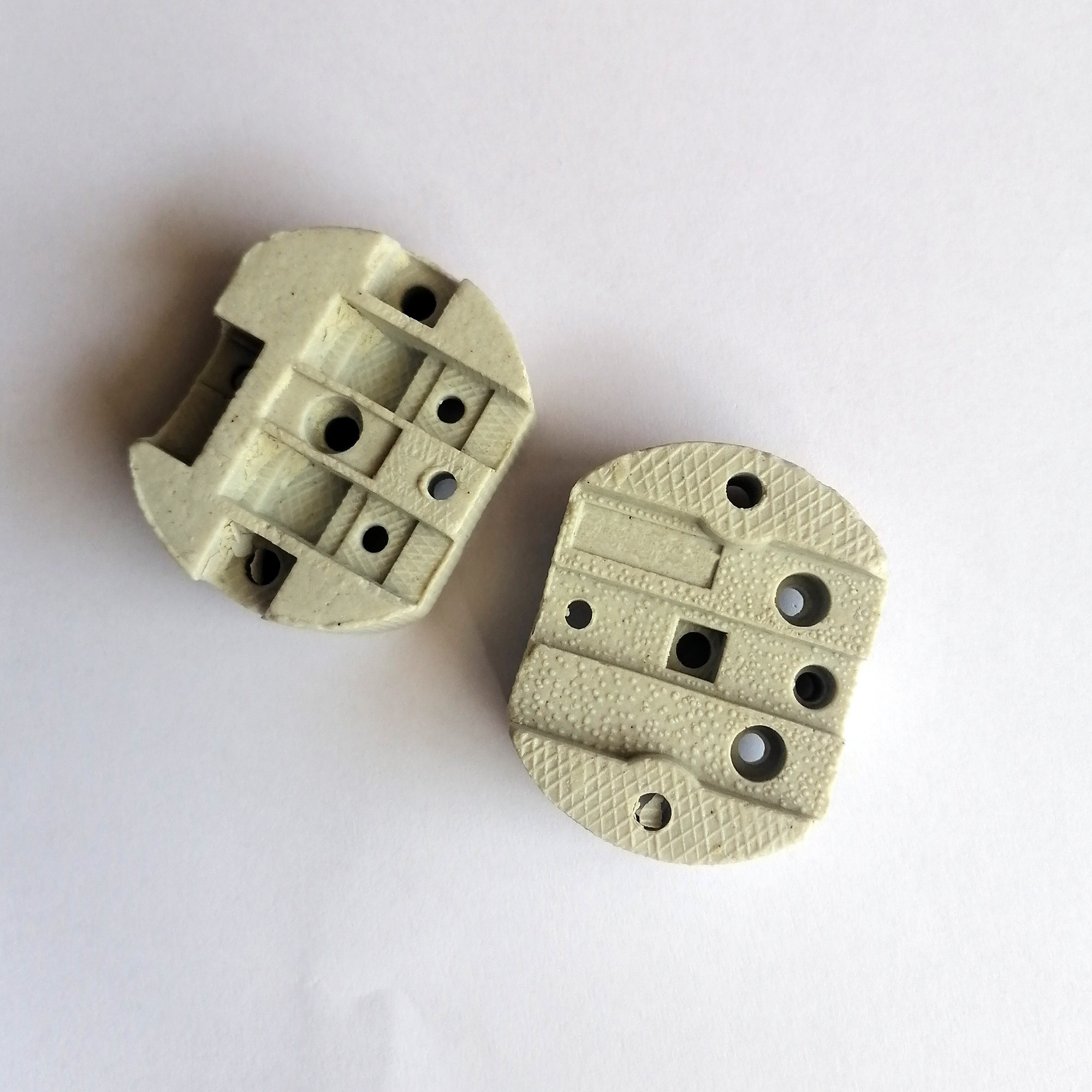 ceramic wall socket part electric switch base porcelain switch part lamp part light fitting