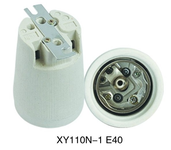 E40 XY110 Porcelain and ceramic lamp holder with metal shelf converts for the bulb component