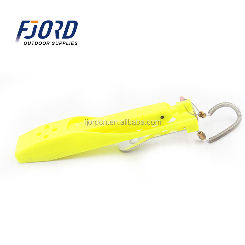 FJORD Portable Plastic Grabber Keeper Holder with Lanyard Fish Grippers Fish Lip Grip Pliers