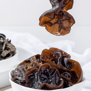 Dried black fungus with high foam is a specialty of China