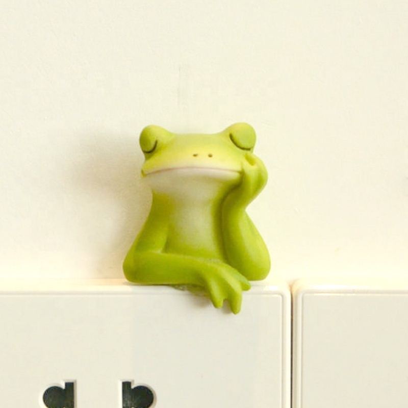 Z16087A Cartoon Wall Art Decor Resin Frog Resin statue Craft Switch Outlet Wall Sticker Home Decoration Accessories Wall Sticker