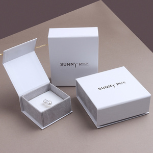 Jewellery Ring Earring Bracelet Necklace White Magnet Paper Box Jewelry Packaging with Magnetic Lid Closure