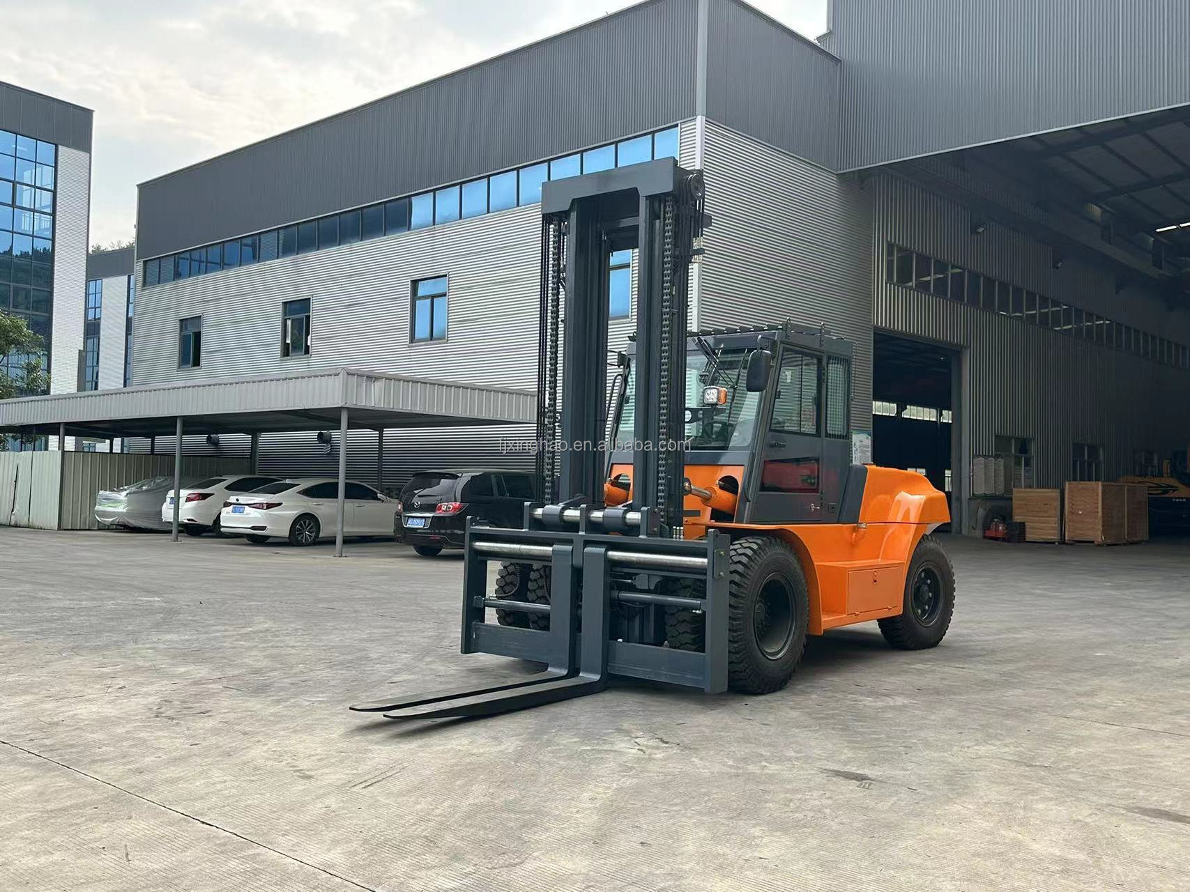 XINGHAO Rough Terrain Forklift Forklift Truck 20 Ton 15 Ton 30 Ton 35 Ton 40 Ton Forklift Diesel 12- 16 ton