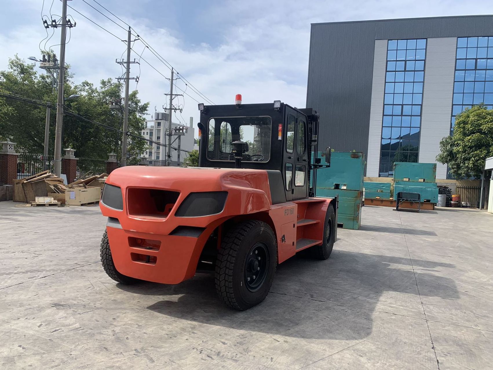 Xinghao Positioner 15 Ton 16 Ton 20 Ton Folklifter Diesel Forklift Forklift Container Forklift Diesel 12- 16 Ton