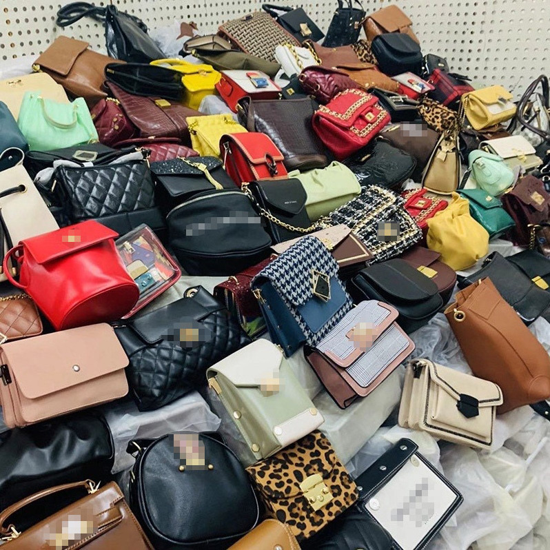 Bale Of Branded Woman Luxury Used Designers Bags Clothes Gunny Second Hand Bags Bale stock bag