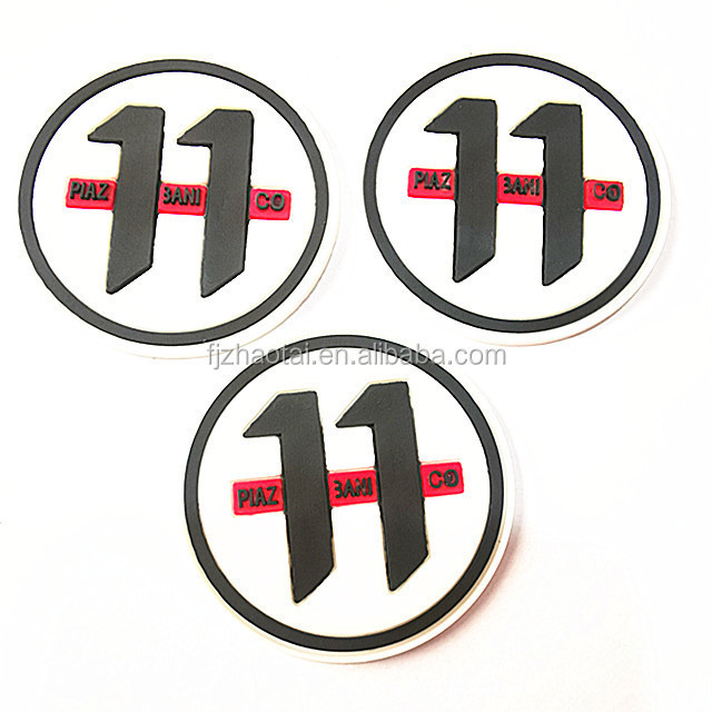 Custom  Logo Vinyl Clothing Labels Patches Sticker Designs Iron On T-Shirts For Clothes 3d Silicone Printing Labes