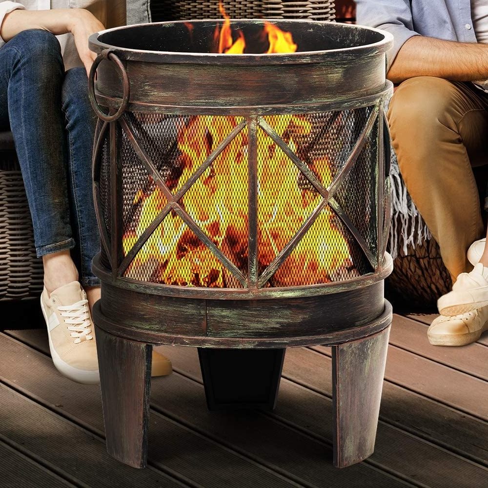 2022 Hot Sale Custom Shape Outdoor Wood Burning Round Bowl Rustic Tabletop Rattan Garden Furniture with Fire Pit