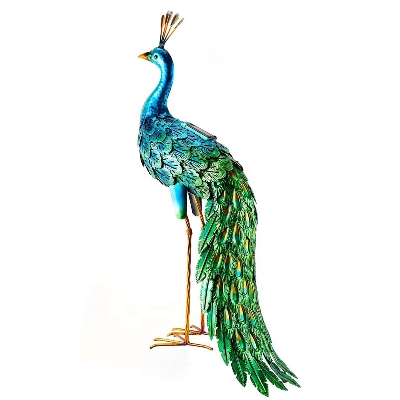 Outdoor Lawn Backyard Party Wedding Decoration  Yard Art Solar Peacock Statue Garden Decor Peacock Decor