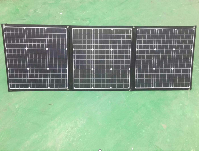 Chinese factory 27 cells 120w portable solar charger with competitive price small solar panel for home use