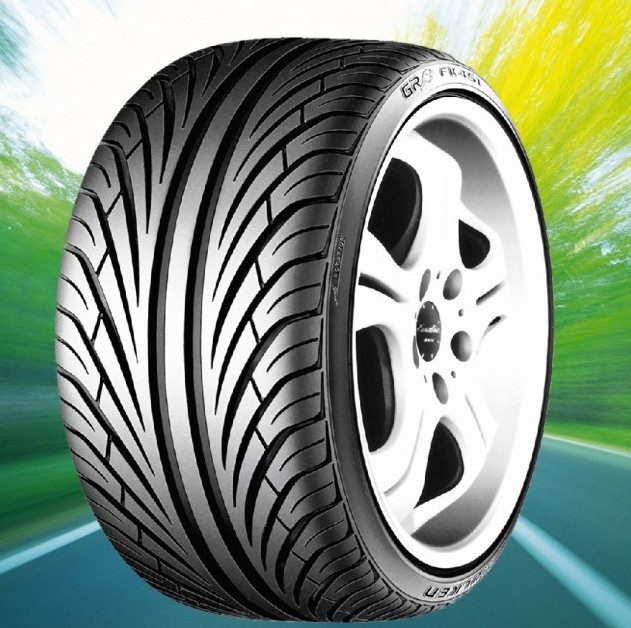 High speed  PCR tyre 215/45ZR17 215/40ZR17 225/45R17 225/55R18 UHP tyre hot sale popular design cheap price.