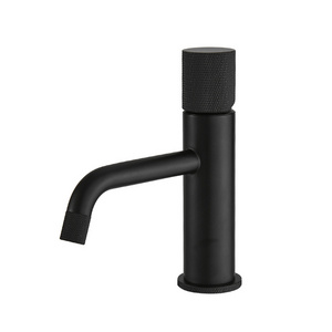 FLG:B1131 High Quality Black Single Hole Water Mixer Tap,Bathroom Face Wash Basin Faucet