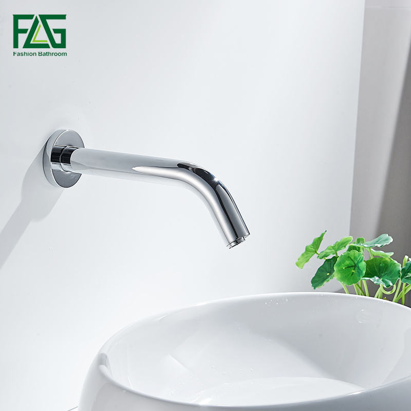 FLG Modern washbasin automatic chrome brass single basin sensor water tap wall mounted kitchen faucet