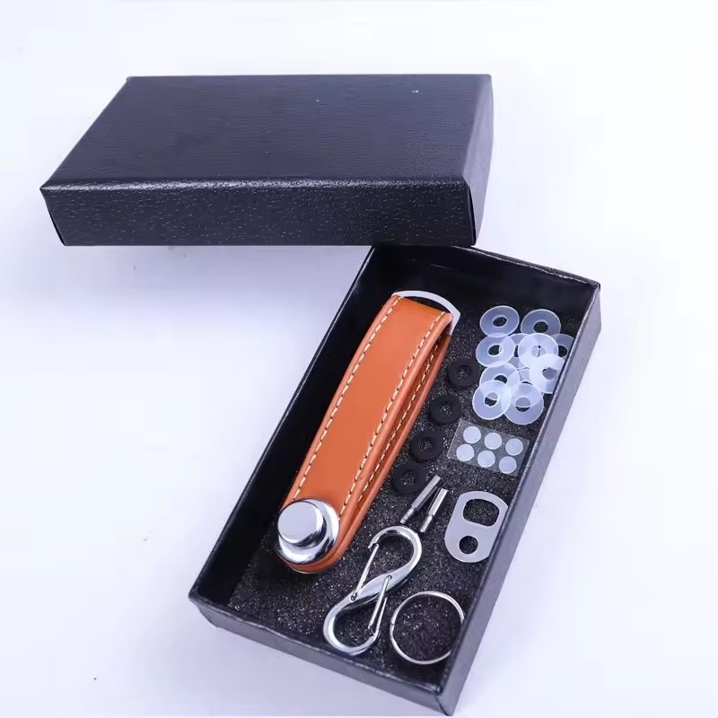 Wholesale Good Quality Expandable Genuine Leather Key Holder For Business Gift