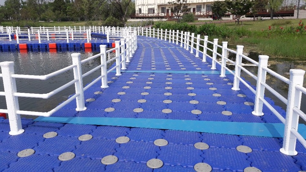 for sale  floating yacht pontoon best jet ski pontoon floats floating cube dock blocks